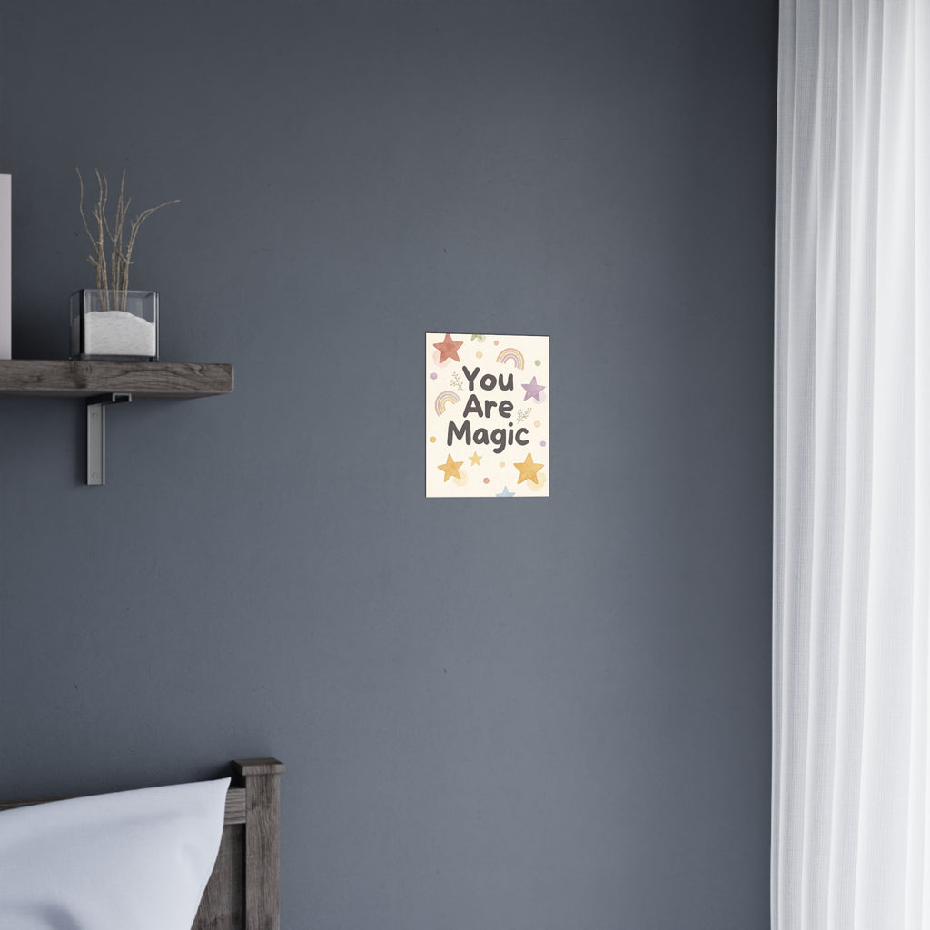 Du bist Magie – Mattes Poster – Inspirierendes Wandbild fürs Kinderzimmer mit Regenbögen und Sternen